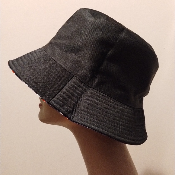 Super Cute Reversible Mushroom Bucket Hat - Picture 6 of 8